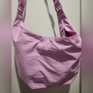 Beis Berry Crescent Catch All